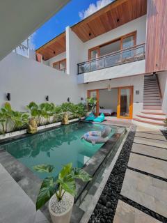 Arkarhea Villa, BRAND NEW! 2BR Tropical Villa with Pool, Canggu - Dalung - 0