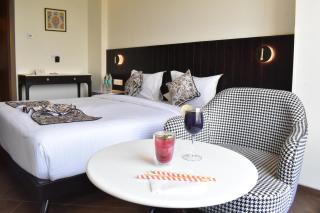 Divik Aparthotel ISBT Near Rani Kamlapati Habibganj - 5