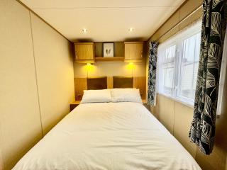 Caravan at Challaborough Bay Holiday Park - - 4