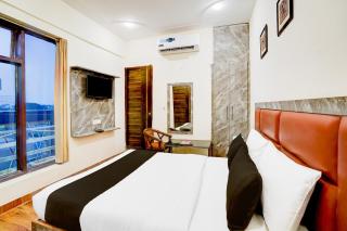 Collection O Pinaki Hotels & Resorts - Greater Noida - 6