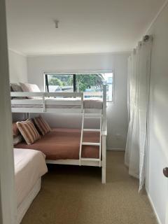 Coastal Escape - Cooks Beach - Cooks Beach - 3