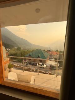 Cedar Valley Retreat - 9