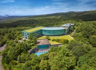 WE Hotel Jeju - 0