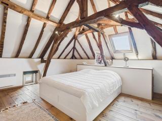 À la campagne, belle maison pour 8 avec piscine - Gabillou - 7