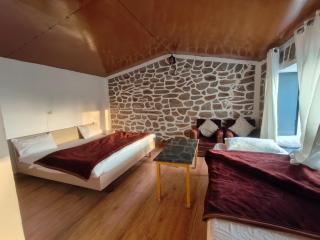 HimWanderer Camps & Cottages Pangot - Nainital - 4