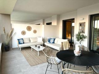 Coastal Elegance Retreat - Casares - 7
