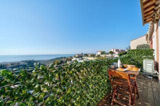 Panoramic sea view of the French Riviera, Parking - Nice - 4