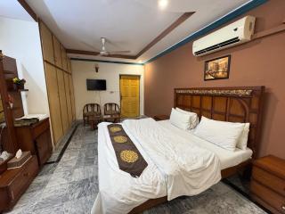 Lexus Lodge - Islamabad - 4