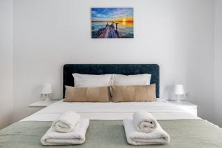 Cozyopolis - Timeless 3-BR Escape in Athens - 5