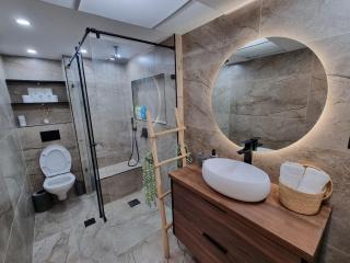 Sea Suites - סוויטות מהממות עם מרפסת ליד המרינה באשקלון - 8