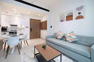 Cozy 1 BR with gym & pool just 15min to Dubai Marina - 3