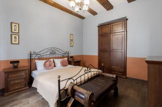 TUT Staroevreyska with terrace - 0