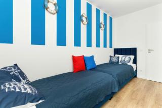 Family Apartment with Parking near Brzeźno Beach by Noclegi Renters - Danzig - 8