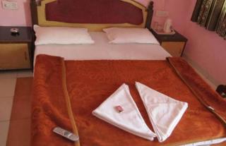 Hotel Yogesh - Mahabaleshwar - 0