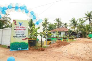V island mundro - Munroe Island - 0