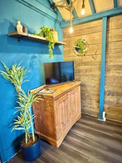 The Thomas Tripp Pub - The Tripp Upstairs - Two Bedroom Apartment in the Heart of Christchurch - Christchurch - 3