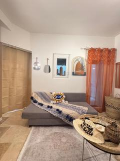 Appartement avec Bain à Remous & Patio - Avignon - 4