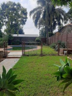 Alpha inn guest house accommodation - Pretoria - 9