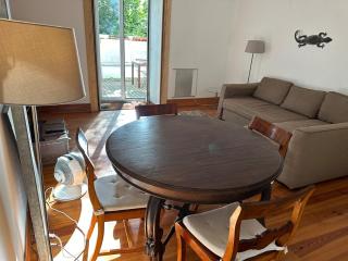 Quiet and Charming Home - with Yard, City Center - Lisbona - 5