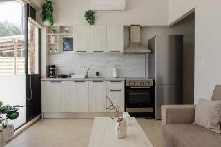 Stella's Apartment Karfas - 4