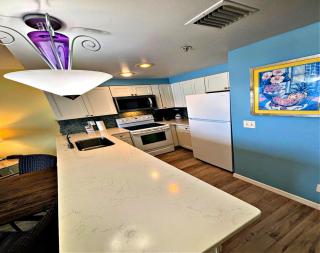 Vacation in Comfort and luxury 1BR Oceanfront -Wyndham Ocean Walk 703 - Daytona Beach - 5