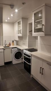 Ideal 2BHK in upper Berkeley BK1 - London - 9