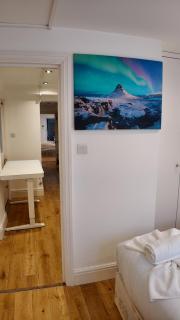 Ideal 2BHK in upper Berkeley BK1 - 1