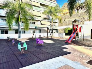 Pambnb - Chic Seaview Apartment with Gym & Kids Park - Bajamar - 3