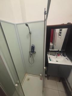 Chambre zen confort et simple Sans Climatisation - Saint-Pierre - 4