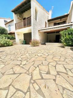 grande maison avec belle cour - parking - barbecue en pierre - Saintes-Maries-de-la-Mer - 9