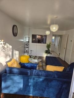 Tranquil Getaway in Wolverhampton - Perfect for Relaxation - Wolverhampton - 2