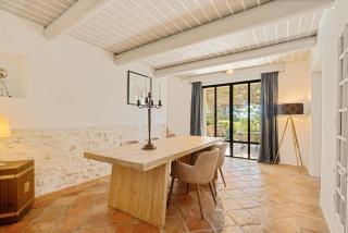 Propriété d'exception - Piscine et Tennis - 2