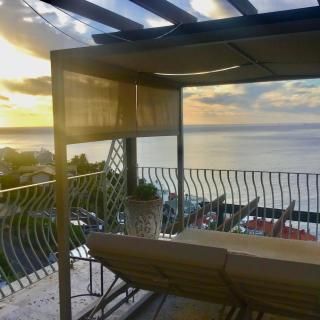 Villa del Mar - "Luxurious en-suite bedroom with lounge and stunning sea view balcony in Bantry Bay" - Kapstadt - 9