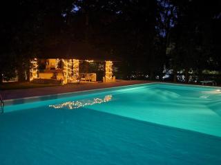 Italian Vintage Villa in Cascina Pelada - Capiago Intimiano - 1