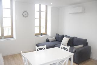 Apartment with view on the city of Carcassonne - 8