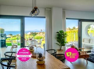 Modern Apartment with Year-Round Open Pool - Manilva - 0