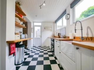 Family-friendly Townhouse with Views & Garden - 5