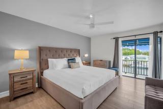 Vista Mar Scenic 3BR Family Waterfront w Private Dock - North Miami - 4