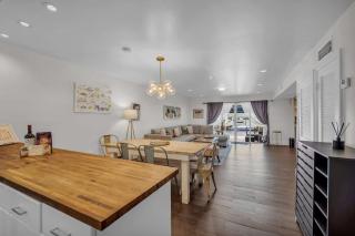 Vista Mar Scenic 3BR Family Waterfront w Private Dock - North Miami - 3