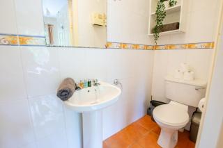 Large Duplex House by Shortstays - Galway - 3