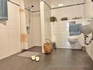 Ferienhaus Nordprinz mit Sauna und Whirlpool - - 7