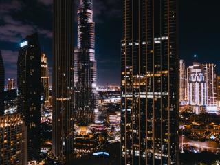 Modern High Rise 2BR Apartment with Burj Khalifa Views, Steps from Dubai Opera and Near Dubai Mall - 9