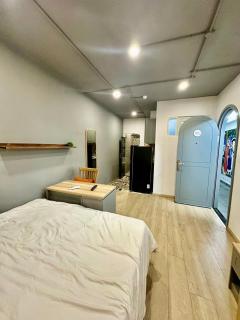 Căn hộ cao cấp gần nhà ga T3 Sân Bay Tân Sơn Nhất - Ho Chi Minh - 2