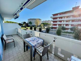 Bright apartment by the beach with a lovely balcony - Porto Santa Margherita di Caorle - 0