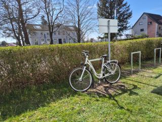 Haltestelle - Private Zimmervermietung Röbel Müritz - Röbel - 8