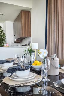 Frank Porter - Palm View - 3