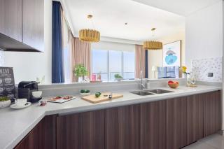 Frank Porter - Palm View - 1