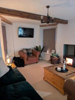 Cosy country cottage with log fireplace and views - Kendal - 9