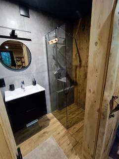 ForRest House Domki na drzewie niedaleko Suntago - 2