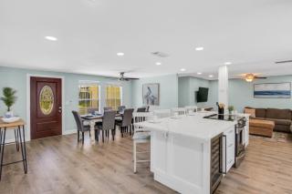 Coastal Escape by SkyRun Anna Maria - Bradenton - 1